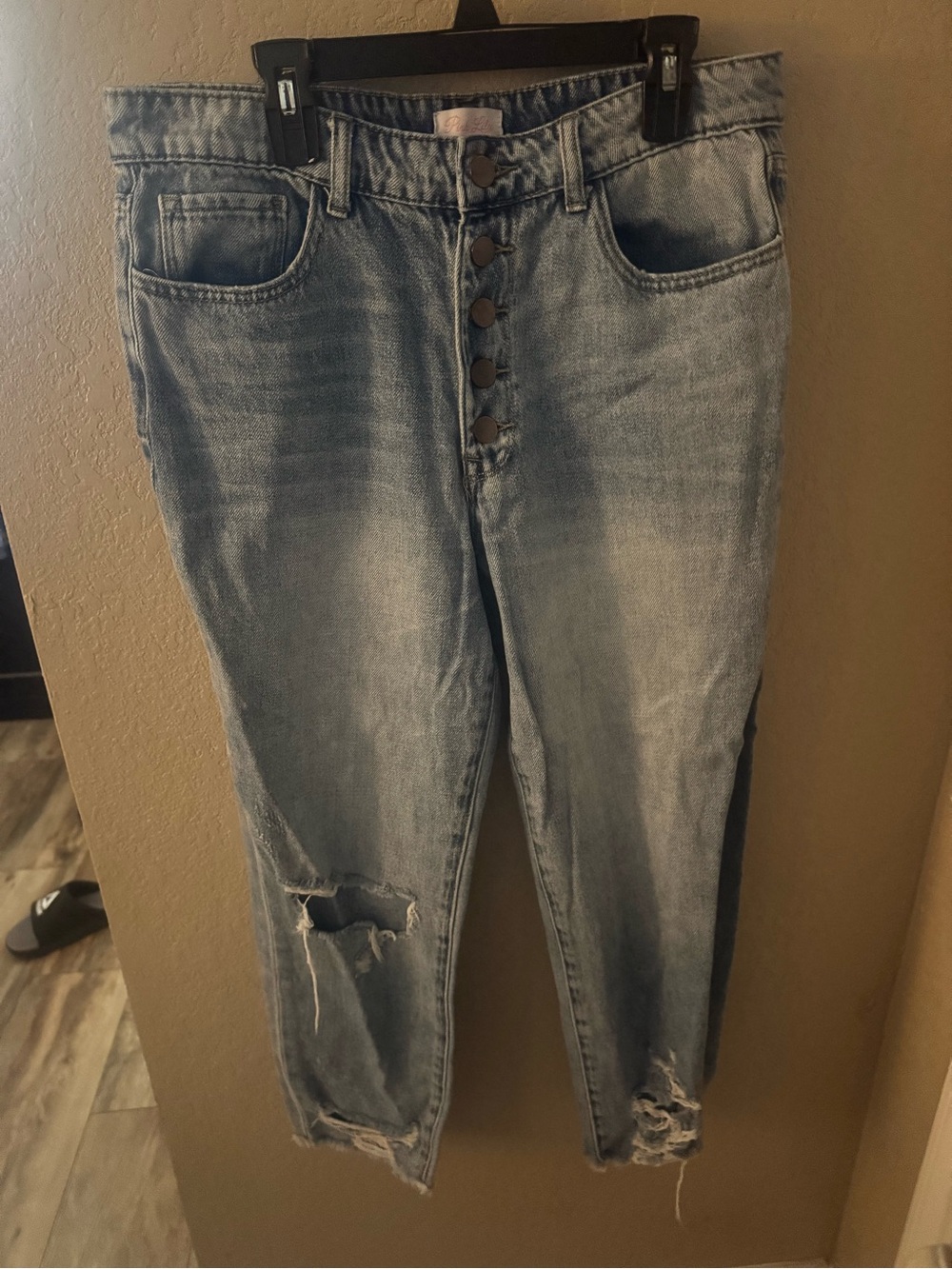 Pink Lily Light Blue Vintage Wash Denim Jeans